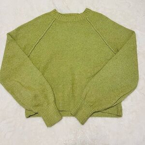 Double Zero Pea Green Women's Sweater